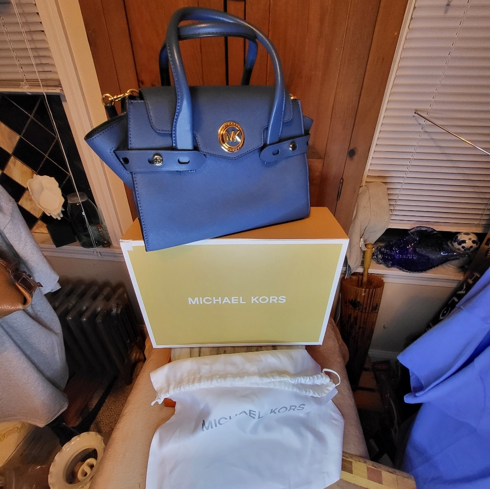 Michael Kors Blue Leather Handbag - Picture 4 of 17